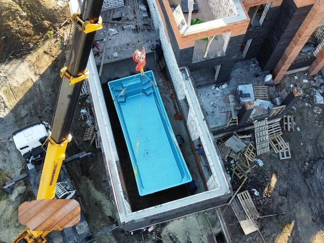 Laguna 9 — зона отдыха у бассейна в Краснодаре